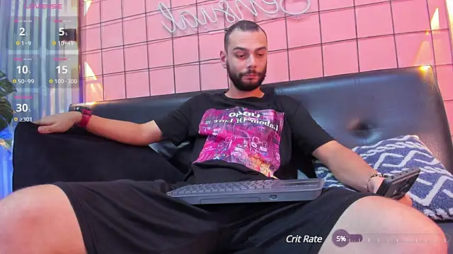 Snapshot of antony_bigdick_ chatting on January 23, 4:19 am antony bigdick online show from January 23, 4:19 am