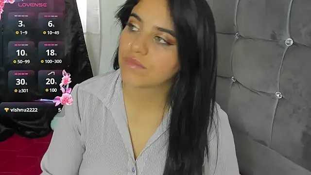 alyssa magiic online show from March 3, 9:15 pm