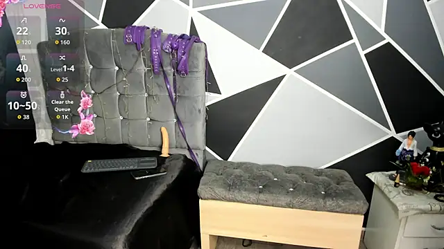 alyssa magiic online show from October 21, 1:28 am