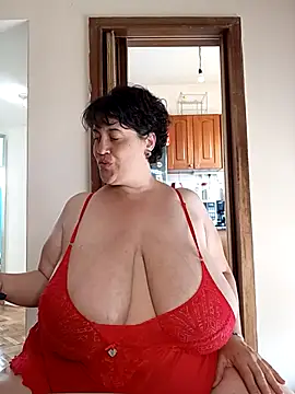 Snapshot of Sole_Love chatting on October 23, 7:12 pm Sole Love online show from October 23, 7:12 pm