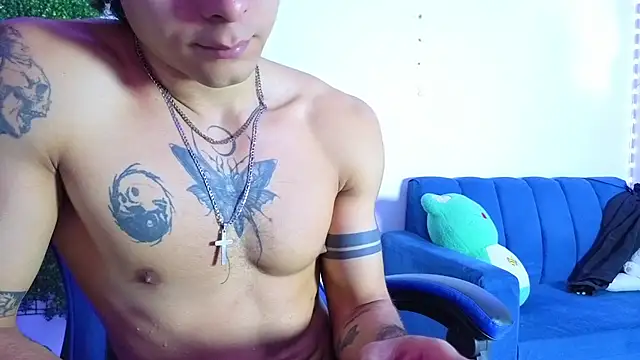 Demitryo online show from May 7, 8:58 pm