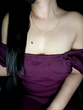 Snapshot of Ms_Neera chatting on February 7, 8:56 pm Ms Neera online show from February 7, 8:56 pm