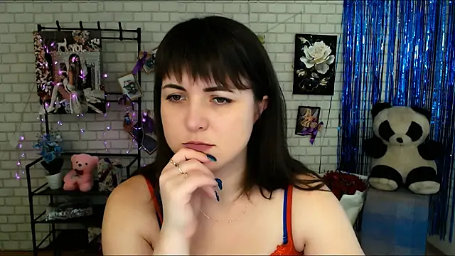 Darina M  online show from February 2, 11:30 am