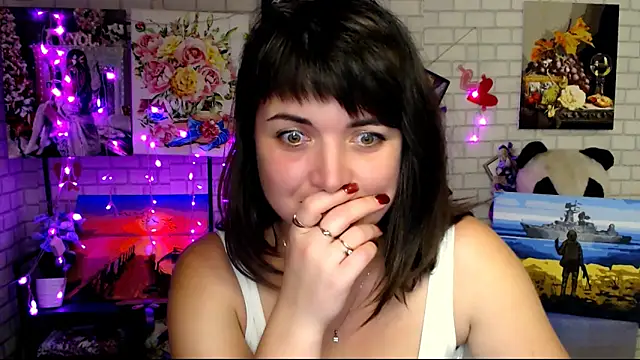 Snapshot of Darina_M_ chatting on October 12, 3:55 pm Darina M online show from October 12, 3:55 pm