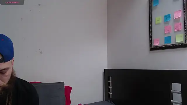 Nanna and Balder online show from February 6, 8:13 pm