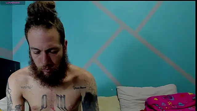 Snapshot of Nanna_and_Balder chatting on February 27, 1:49 am Nanna and Balder online show from February 27, 1:49 am