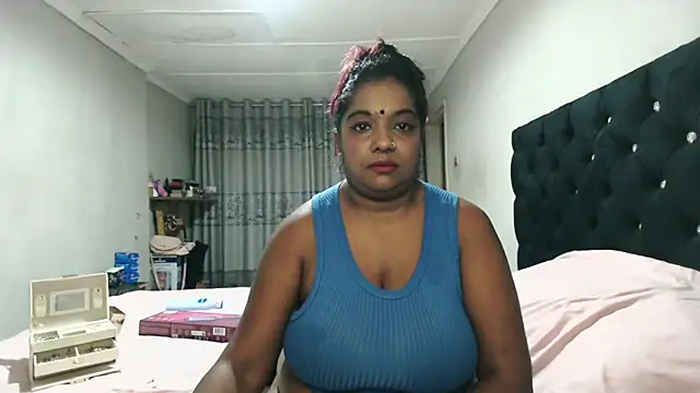 Indianmayaxoxo online show from September 15, 5:13 pm