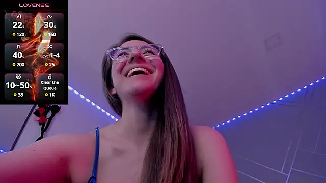 Ich Bin Julia online show from December 13, 5:10 pm