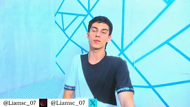 liam scott77 online show from November 19, 10:10 pm