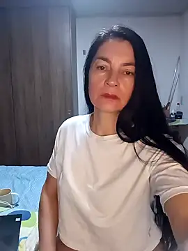 renata hot1 online show from January 13, 5:01 am