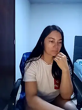 renata hot1 online show from March 4, 1:45 am