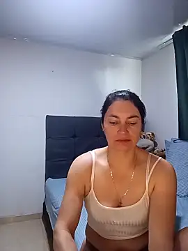 renata hot1 online show from March 20, 7:14 pm