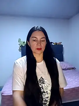 renata hot1 online show from October 3, 3:03 am