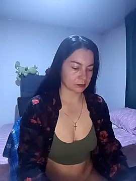 renata hot1 online show from October 16, 11:50 pm