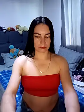 renata hot1 online show from May 8, 7:30 pm