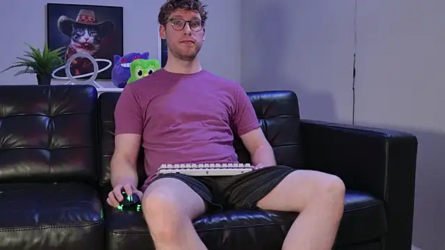 BlueEyedTallGuy94 online show from October 15, 12:44 am