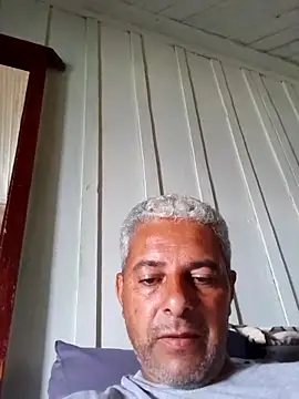 gordonunes online show from February 8, 3:26 pm