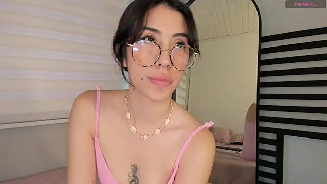 Catyloves online show from October 6, 9:34 pm