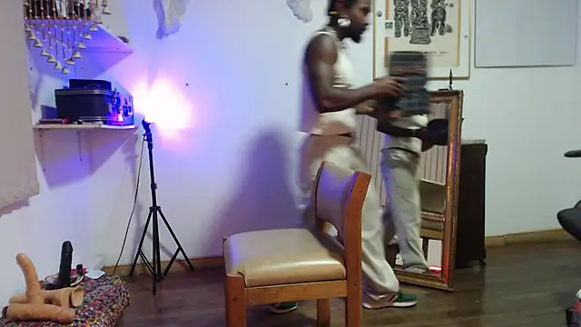 Snapshot of Siriss_boyrag chatting on September 19, 12:34 am Siriss boyrag online show from September 19, 12:34 am