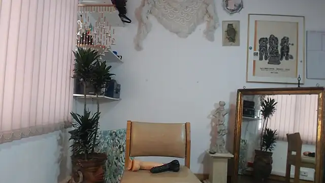 Snapshot of Siriss_boyrag chatting on September 27, 2:11 pm Siriss boyrag online show from September 27, 2:11 pm