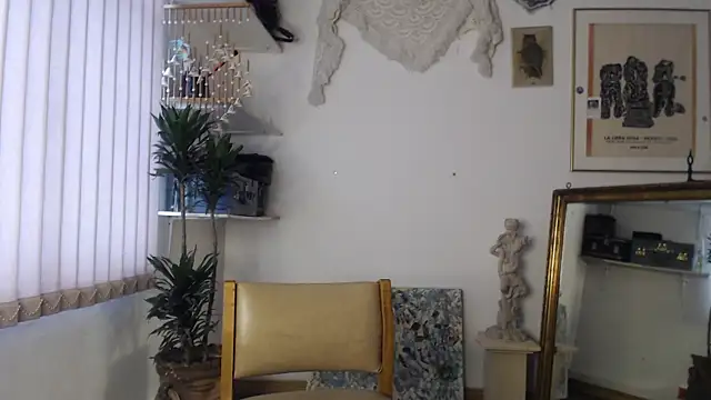 Snapshot of Siriss_boyrag chatting on September 29, 1:49 pm Siriss boyrag online show from September 29, 1:49 pm