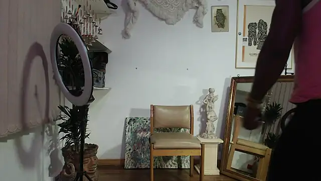 Snapshot of Siriss_boyrag chatting on September 30, 3:33 am Siriss boyrag online show from September 30, 3:33 am