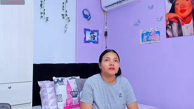 sara mendez2 online show from September 13, 10:53 pm