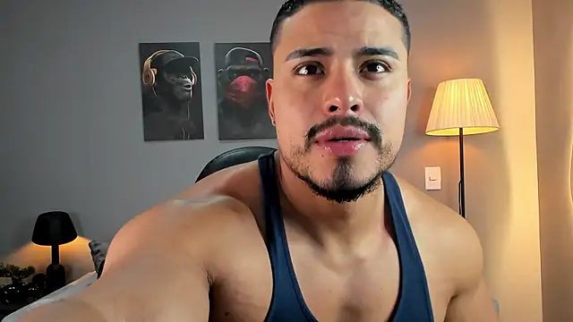 ApoloMakris online show from November 30, 5:06 pm