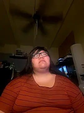 Snapshot of PhatBabie24_ chatting on October 3, 10:01 am PhatBabie24 online show from October 3, 10:01 am