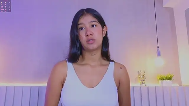 Snapshot of Aida_moreno chatting on October 21, 11:00 am Aida moreno online show from October 21, 11:00 am