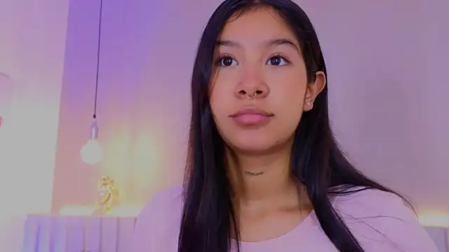 Snapshot of Aida_moreno chatting on October 22, 11:10 am Aida moreno online show from October 22, 11:10 am