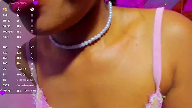 Snapshot of KaattySweet_ chatting on February 13, 10:43 pm KaattySweet online show from February 13, 10:43 pm