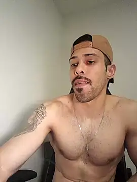 Snapshot of prince-roludo chatting on January 3, 11:57 am prince-roludo online show from January 3, 11:57 am
