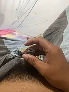 Snapshot of Heavenranger1997 chatting on December 3, 9:02 pm Heavenranger1997 online show from December 3, 9:02 pm