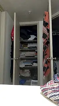 Snapshot of TimidTemptation chatting on September 14, 2:16 pm TimidTemptation online show from September 14, 2:16 pm