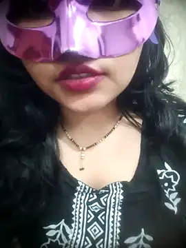 Snapshot of Shivi_shahh chatting on January 14, 6:07 pm Shivi shahh online show from January 14, 6:07 pm