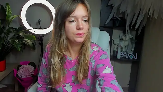 foxy blond online show from October 3, 12:18 am