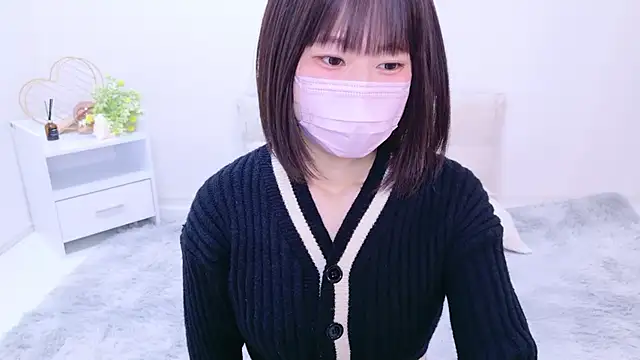 Snapshot of Im_Yu-na chatting on December 18, 1:45 pm Im Yu-na online show from December 18, 1:45 pm