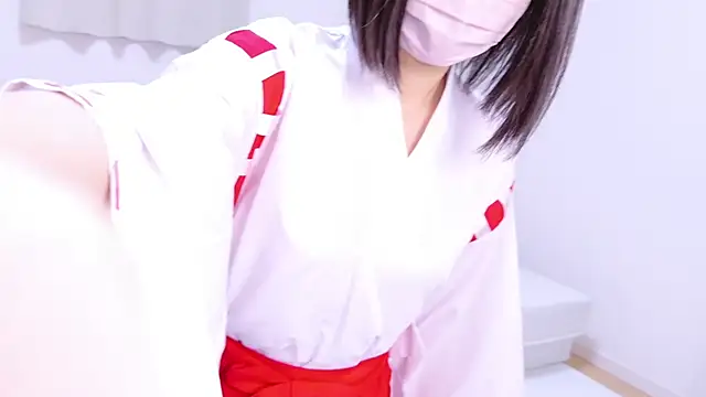Snapshot of Im_Yu-na chatting on January 9, 1:56 pm Im Yu-na online show from January 9, 1:56 pm
