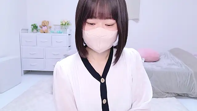 Snapshot of Im_Yu-na chatting on February 7, 2:15 pm Im Yu-na online show from February 7, 2:15 pm