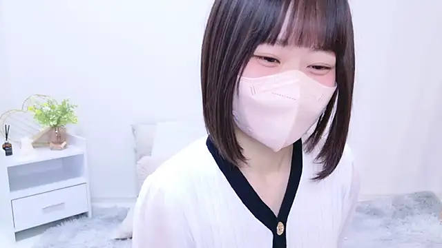 Snapshot of Im_Yu-na chatting on February 10, 2:26 pm Im Yu-na online show from February 10, 2:26 pm