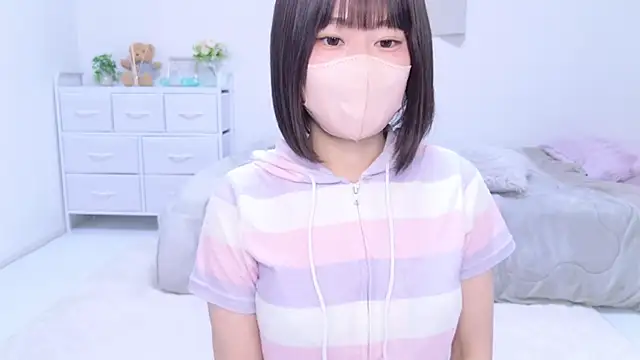 Snapshot of Im_Yu-na chatting on March 13, 9:37 pm Im Yu-na online show from March 13, 9:37 pm