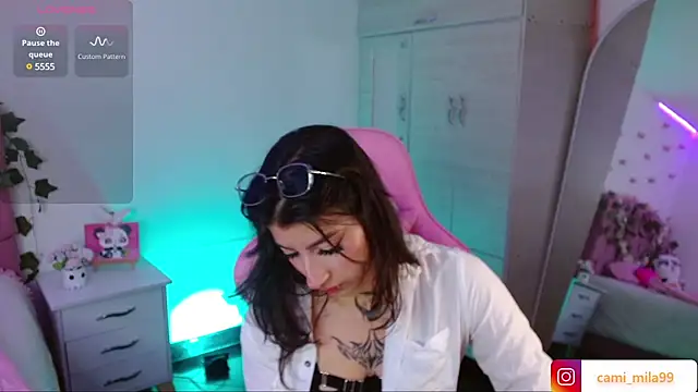 cami mila9 online show from December 14, 7:51 am