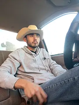 Snapshot of kevinsito1 chatting on November 5, 3:12 pm kevinsito1 online show from November 5, 3:12 pm