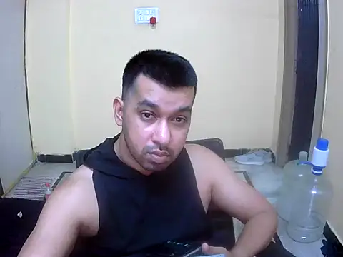sajid69619 online show from April 5, 7:22 pm