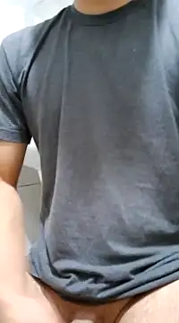 Snapshot of strokvic chatting on December 3, 5:20 am strokvic online show from December 3, 5:20 am