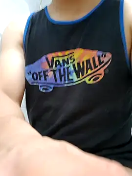 Snapshot of strokvic chatting on February 28, 5:04 am strokvic online show from February 28, 5:04 am