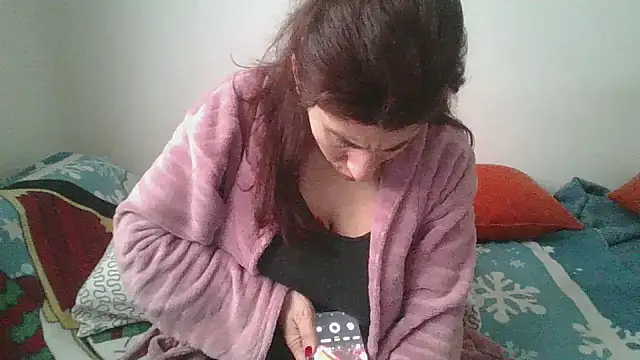 hairygirl80 online show from December 19, 9:49 am