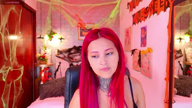 meghan nill online show from October 21, 2:56 am