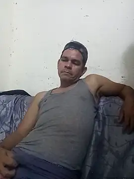 Snapshot of manuelmen211 chatting on September 10, 1:27 am manuelmen211 online show from September 10, 1:27 am